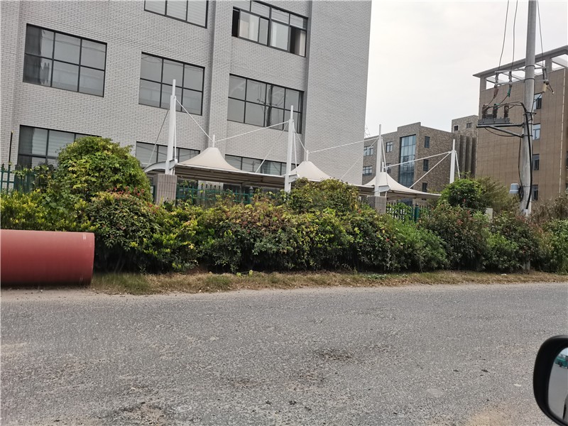 膜結(jié)構(gòu)車棚
